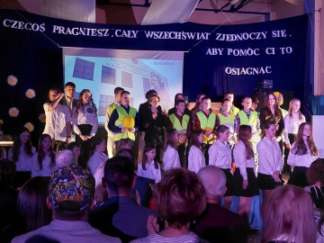 Uroczystość otwarcia nowej części Szkoły Podstawowej w Starych Skoszewach, 